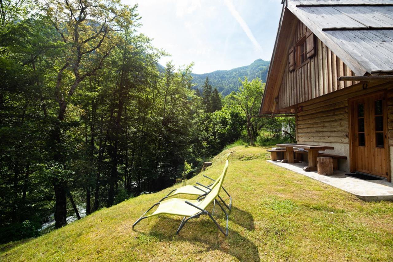 Cottages Kravanja เทรนตา ภายนอก รูปภาพ
