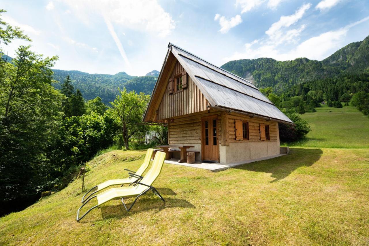 Cottages Kravanja เทรนตา ภายนอก รูปภาพ